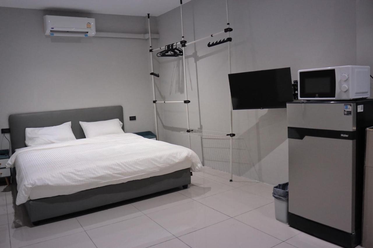 Nato house Ekkamai Aparthotel Bangkok Luaran gambar